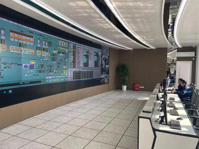 32年沥青厂华丽变身！探访昌平“智慧工厂”的计算机数据服务新篇章